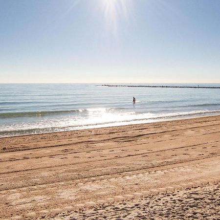 Gorgeous Apartment In El Campello With Wifi エクステリア 写真