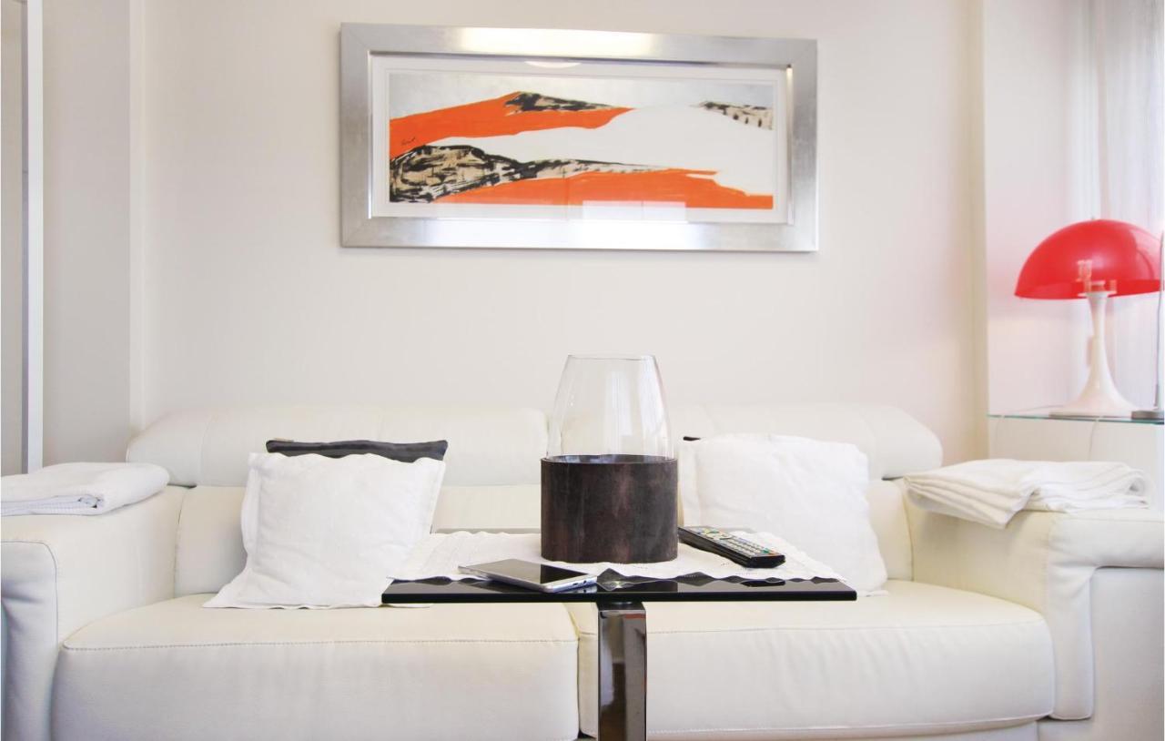 Gorgeous Apartment In El Campello With Wifi エクステリア 写真