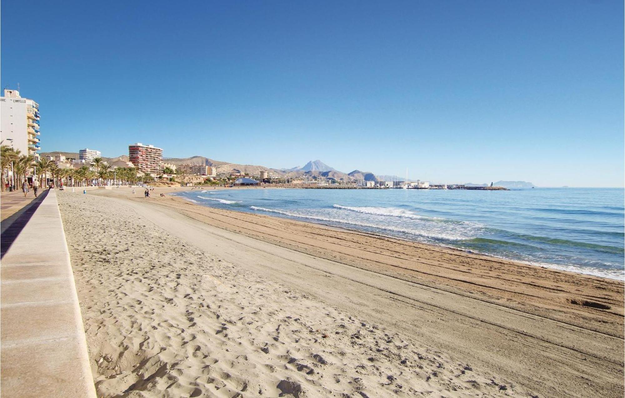 Gorgeous Apartment In El Campello With Wifi エクステリア 写真
